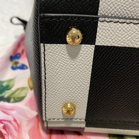 Dolce and Gabbana Dauphine Rose Miss Sicily Shoulder Bag - Picture 9 of 16